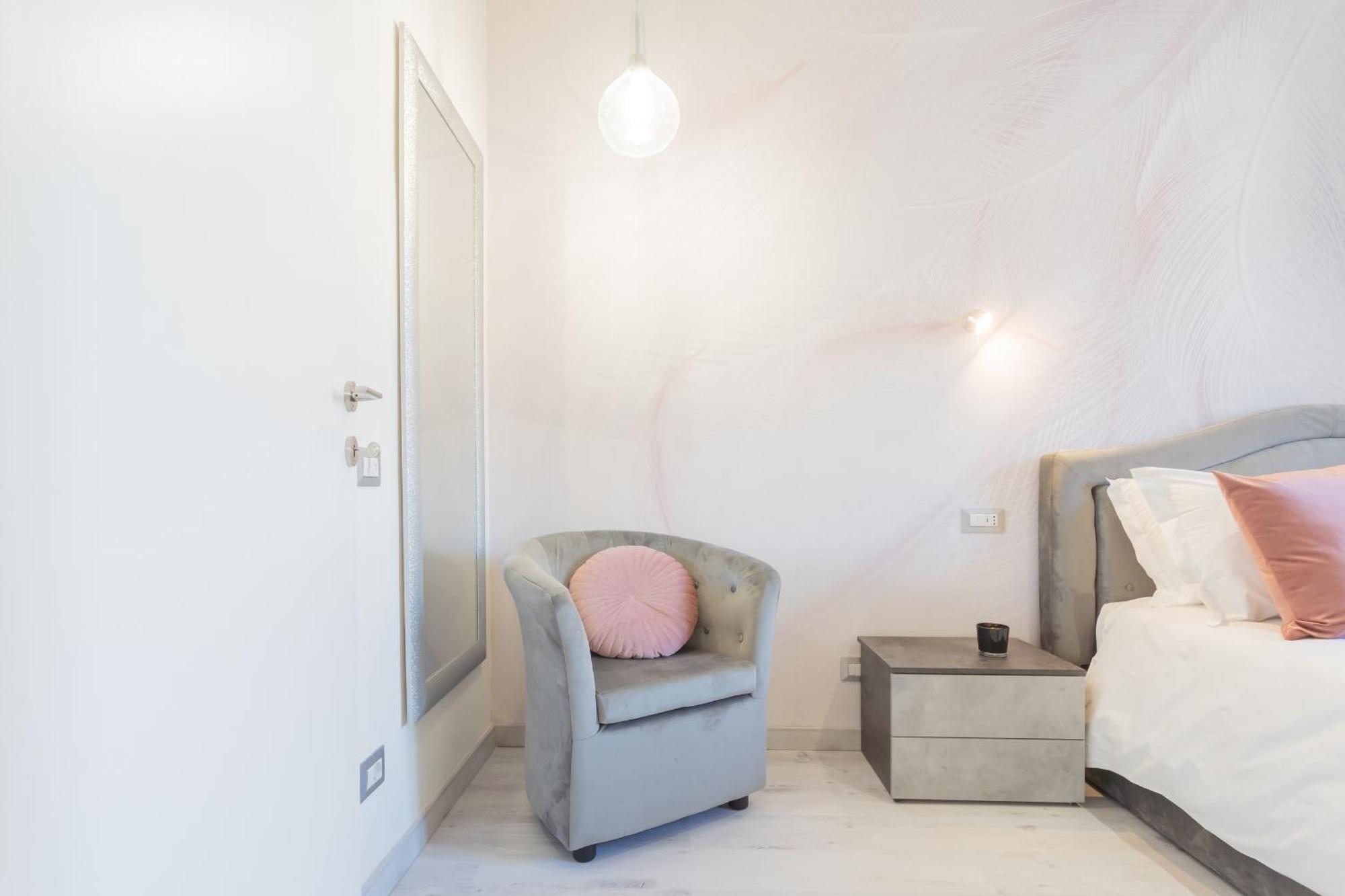 Cernobbio Dream Suites By Rent All Como Exteriör bild