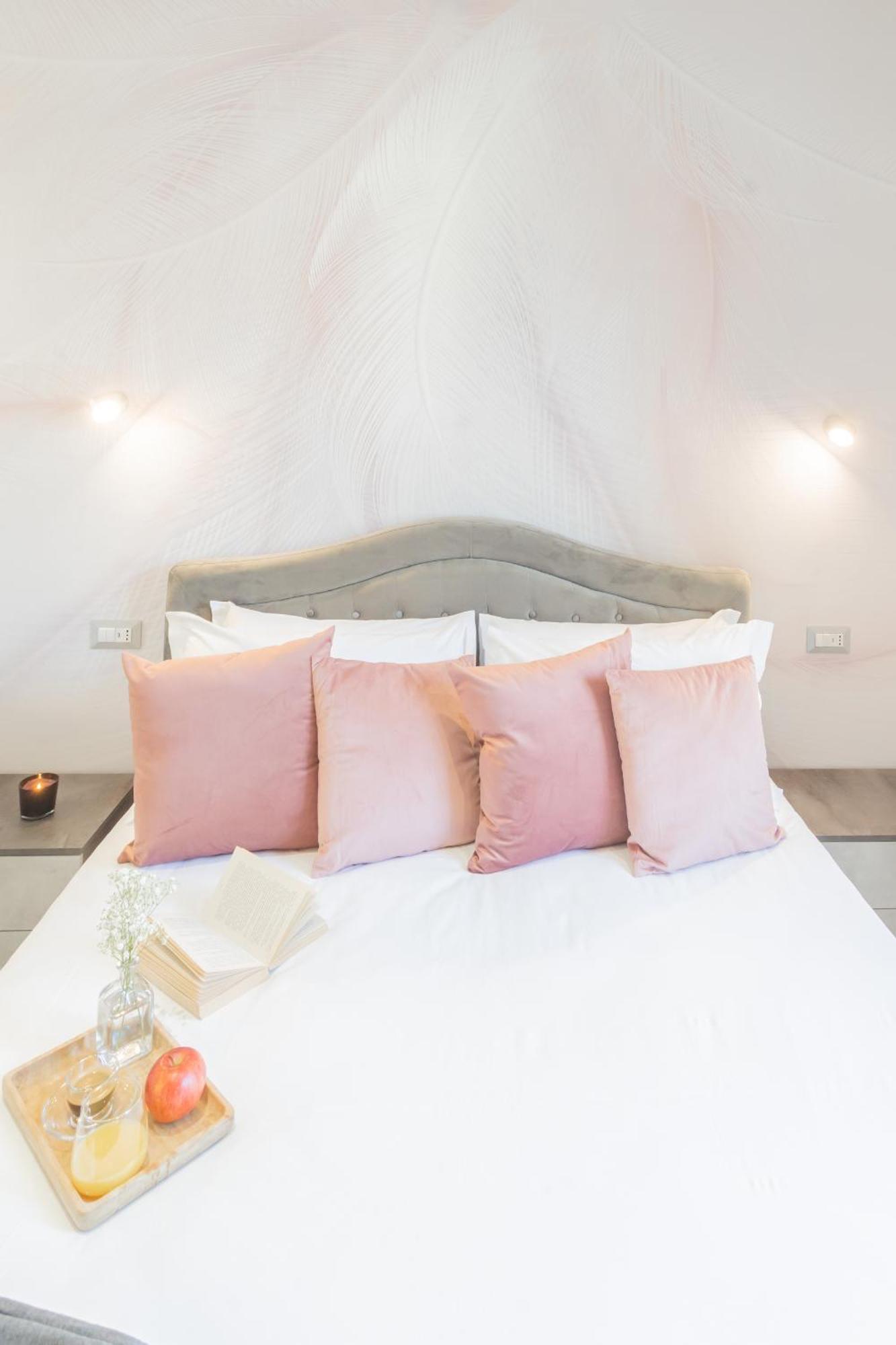 Cernobbio Dream Suites By Rent All Como Exteriör bild